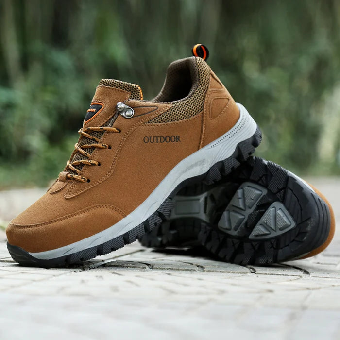 Men's breathable walking shoes