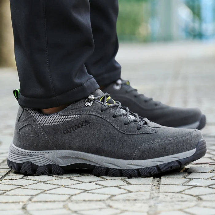 Men's breathable walking shoes